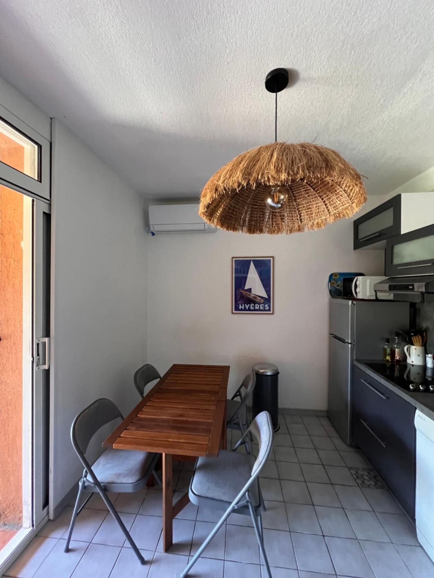 La Bergerie Hyères Exterior foto
